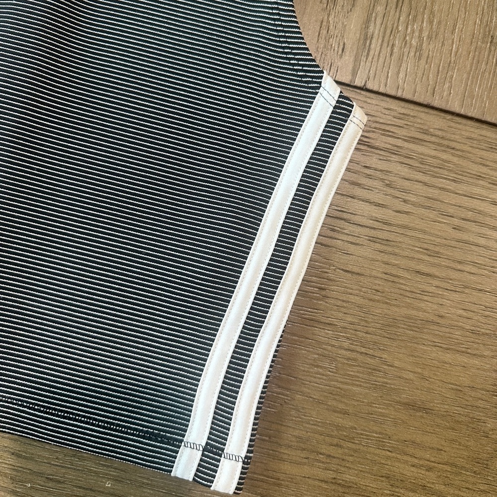 Adidas Women’s Tank Top Size Small Black and White striped - Picture 3 of 7